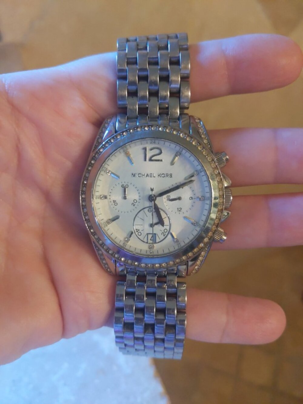 MICHAEL KORS Runway Chronograph Women’s Watch Silver OS